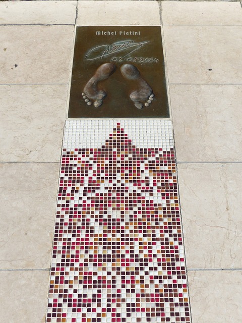 位需提前提 位需提前提